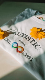Camiseta Autistic University