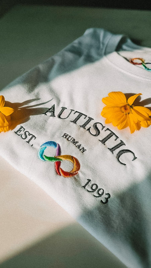 Camiseta Autistic University